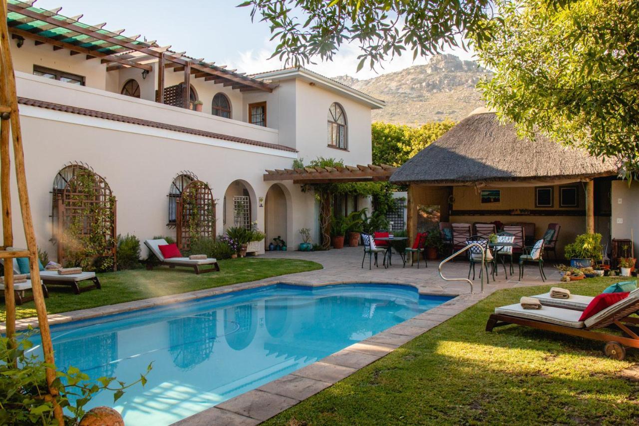 A Tuscan Villa Guest House Фисхук Экстерьер фото